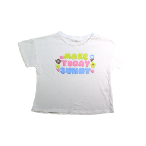 A White Short Sleeve T Shirts from Seed in size 4T for girl. (Front View)