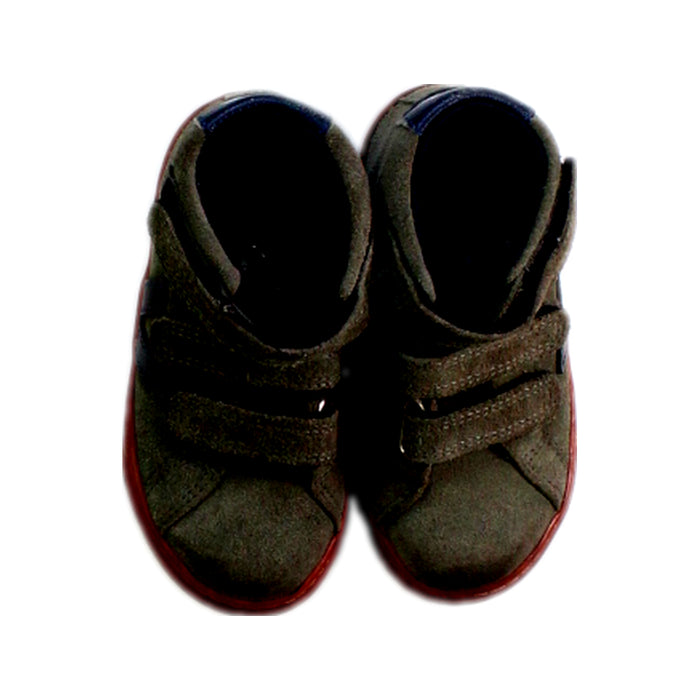 A Beige Sneakers from Veja in size 3T for boy. (Back View)