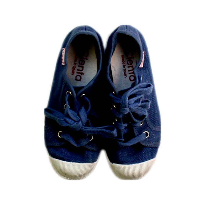 A Navy Sneakers from Cienta in size 5T for neutral. (Back View)