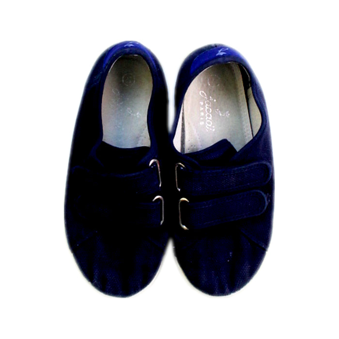 A Navy Sneakers from Jacadi in size 4T for boy. (Back View)