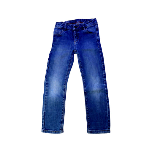 A Blue Jeans from Monoprix in size 5T for boy. (Front View)