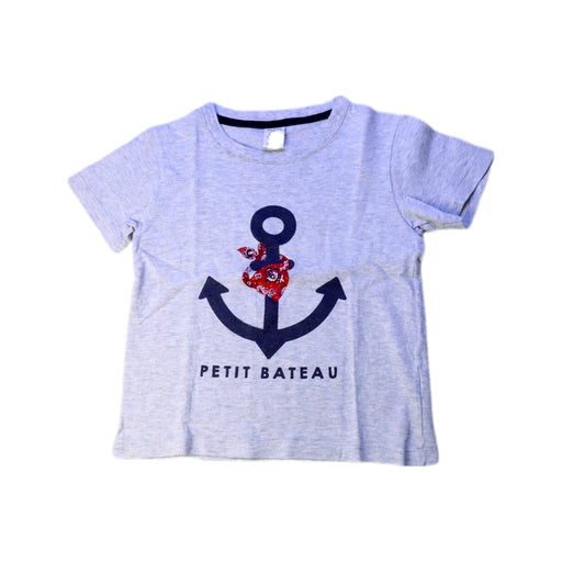 A Grey Short Sleeve T Shirts from Petit Bateau in size 5T for boy. (Front View)