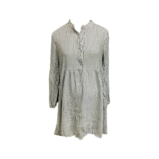 A Black Long Sleeve Dresses from Legoe in size Maternity-XS for maternity. (Front View)
