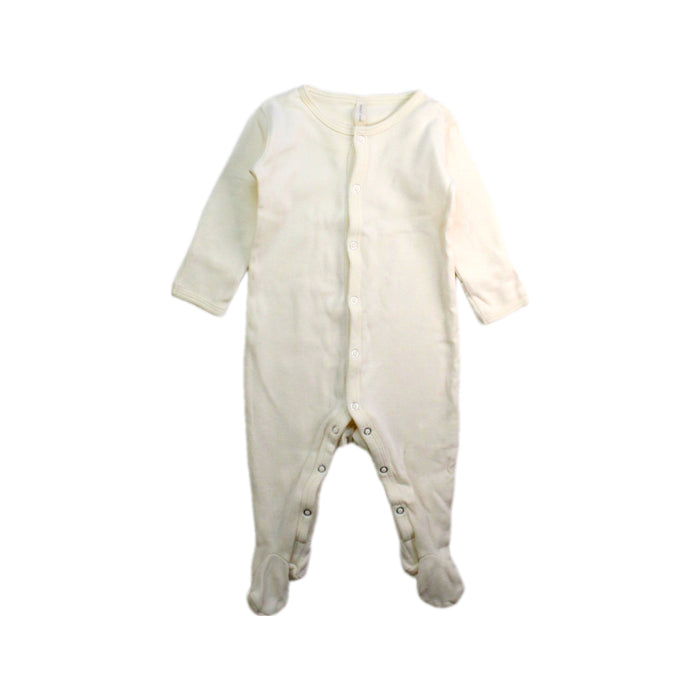 A Ivory Onesies from Quincy Mae in size 3-6M for neutral. (Front View)