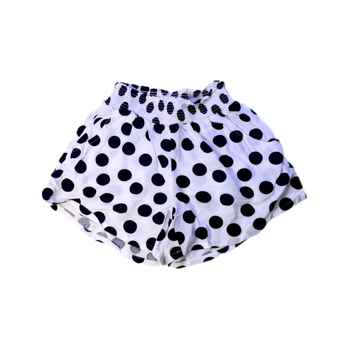 A White Shorts from Seed in size 7Y for girl. (Front View)