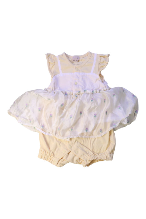 A White Short Sleeve Rompers from Petit Main in size 12-18M for girl. (Front View)