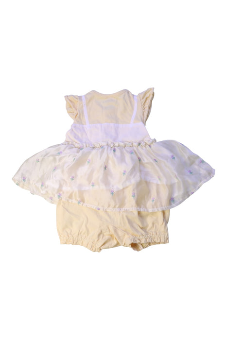 A White Short Sleeve Rompers from Petit Main in size 12-18M for girl. (Back View)
