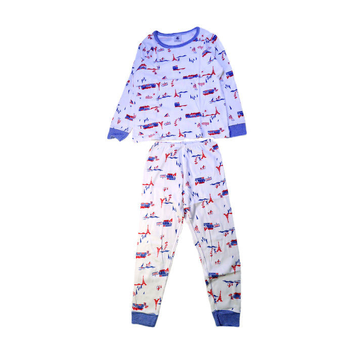 A White Pyjama Sets from Petit Bateau in size 6T for boy. (Front View)
