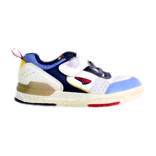 A White Sneakers from Dr. Kong in size 4T for boy. (Front View)