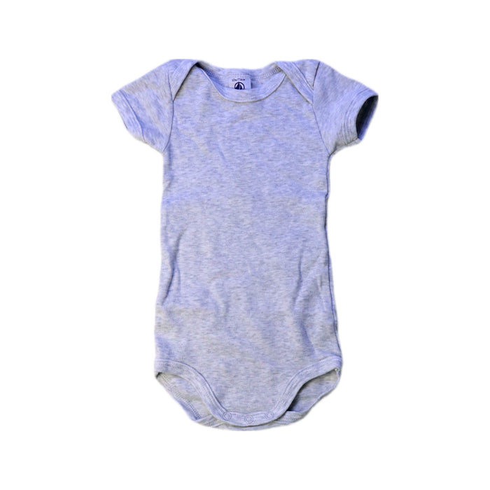 A Grey Short Sleeve Bodysuits from Petit Bateau in size 6-12M for boy. (Front View)