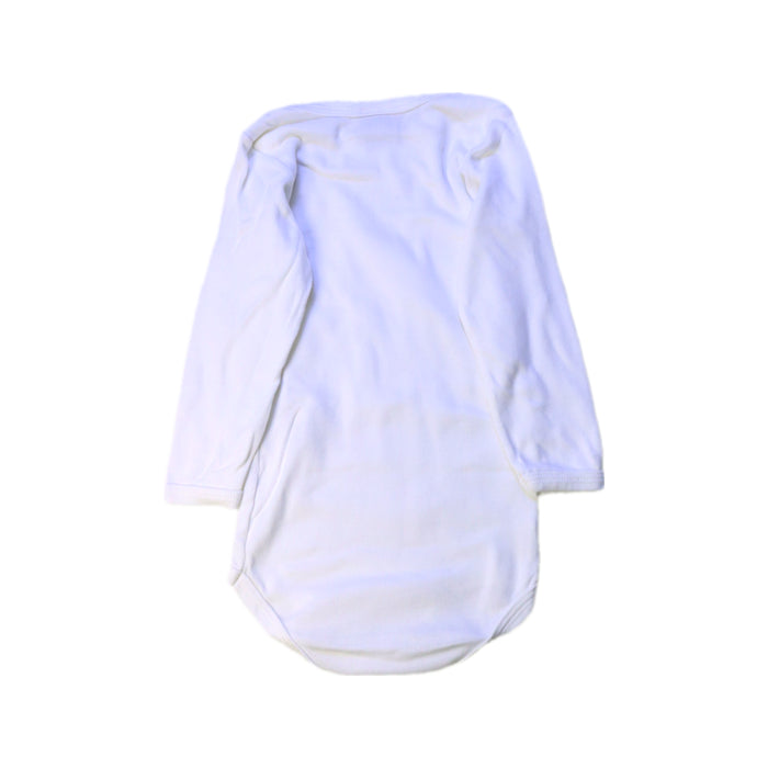 A White Long Sleeve Bodysuits from Petit Bateau in size 12-18M for neutral. (Back View)