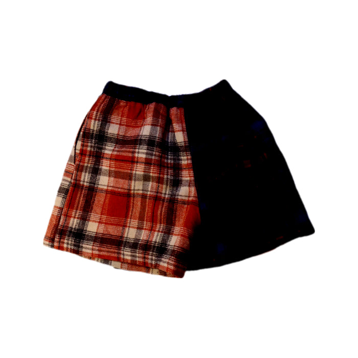 A Red Short Skirts from BEAMS in size 5T for girl. (Back View)
