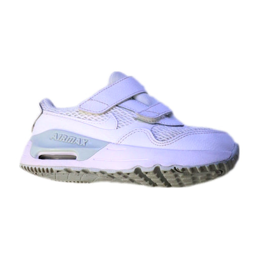 A White Sneakers from Nike in size 4T for neutral. (Front View)