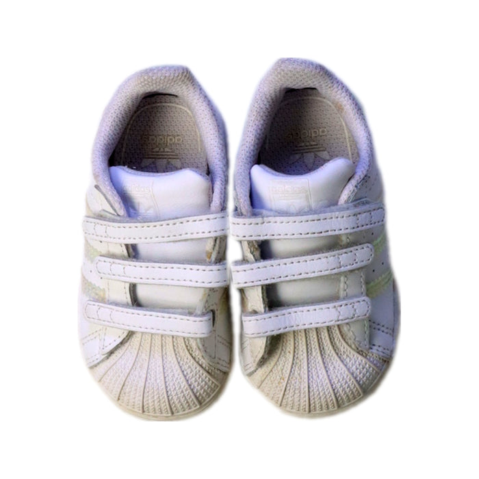 A White Sneakers from Adidas in size 12-18M for girl. (Back View)