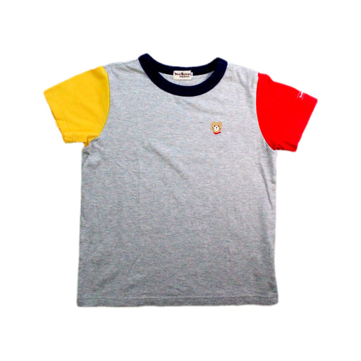 A Grey Short Sleeve T Shirts from Hot Biscuits Mikihouse in size 5T for boy. (Front View)