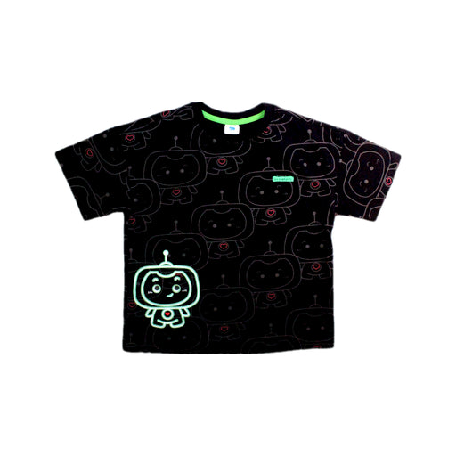 A Black Short Sleeve T Shirts from Les Enphants in size 4T for boy. (Front View)