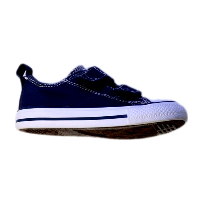 A Navy Sneakers from Converse in size 18-24M for boy. (Front View)