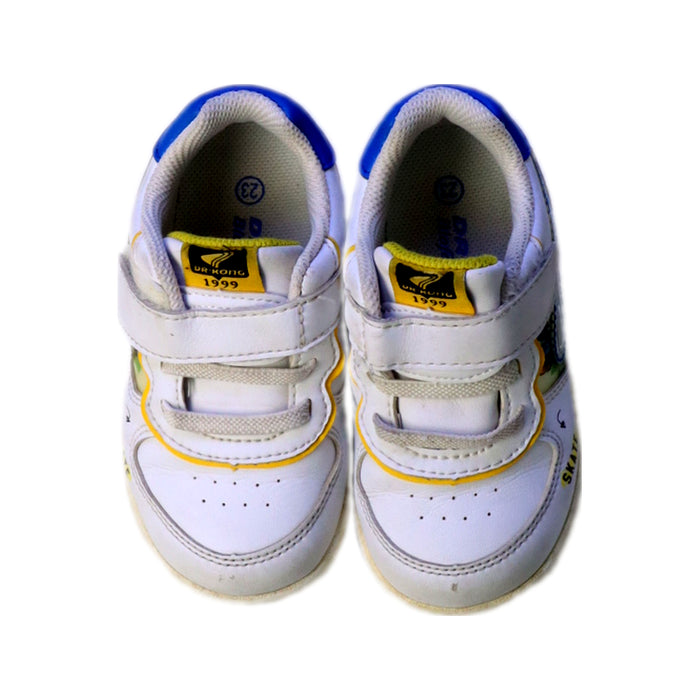 A White Sneakers from Dr. Kong in size 18-24M for neutral. (Back View)