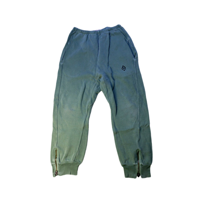 A Green Sweatpants from The Animals Observatory in size 8Y for neutral. (Front View)