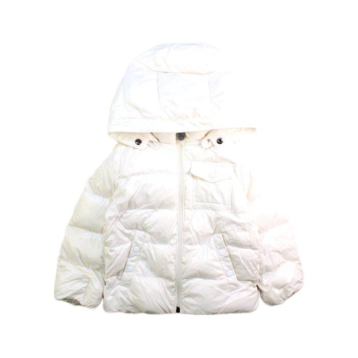 A White Puffer/Quilted Coats & Outerwear from Moncler in size 2T for neutral. (Front View)
