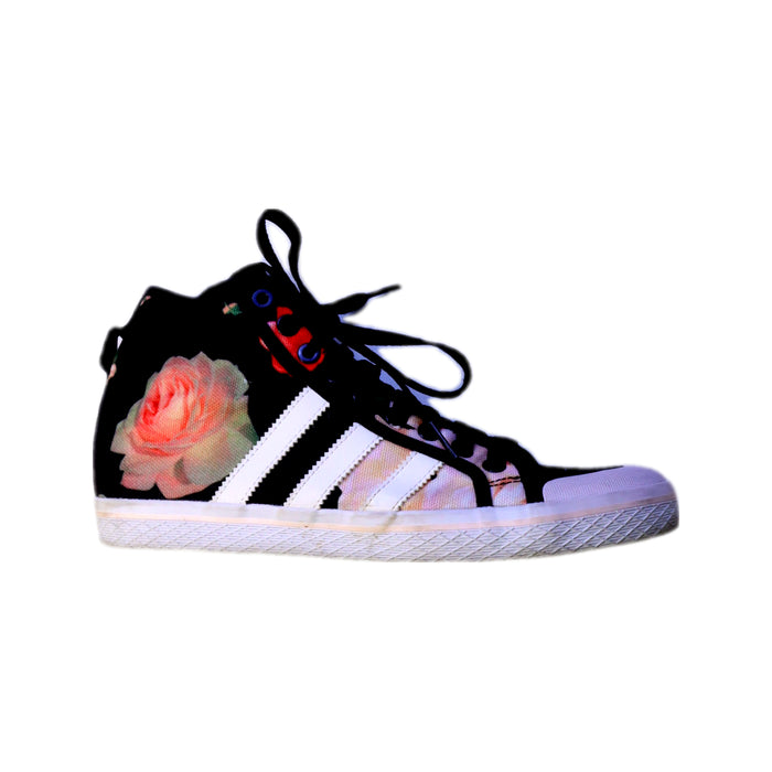 A Black Sneakers from Adidas in size 13Y for girl. (Front View)
