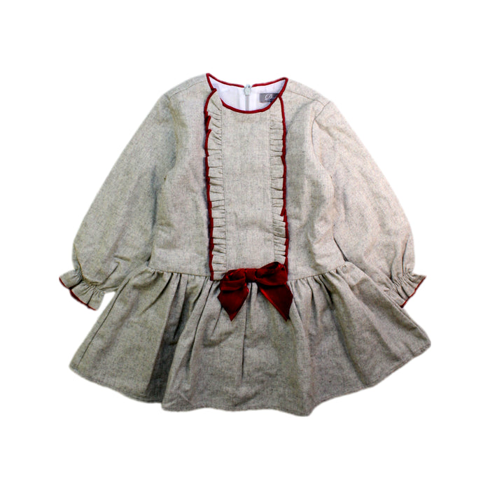 A Beige Long Sleeve Dresses from Dadati in size 3T for girl. (Front View)
