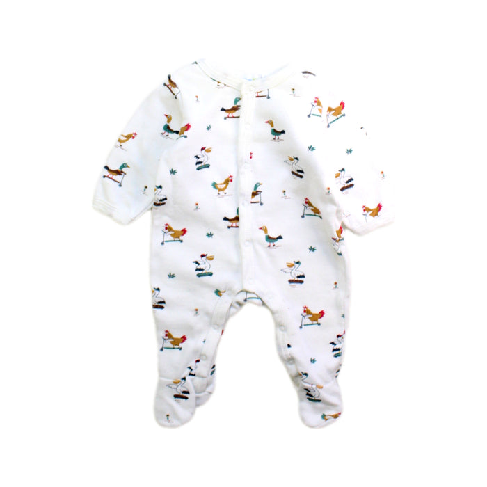 A White Onesies from Bout'Chou in size Newborn for boy. (Front View)