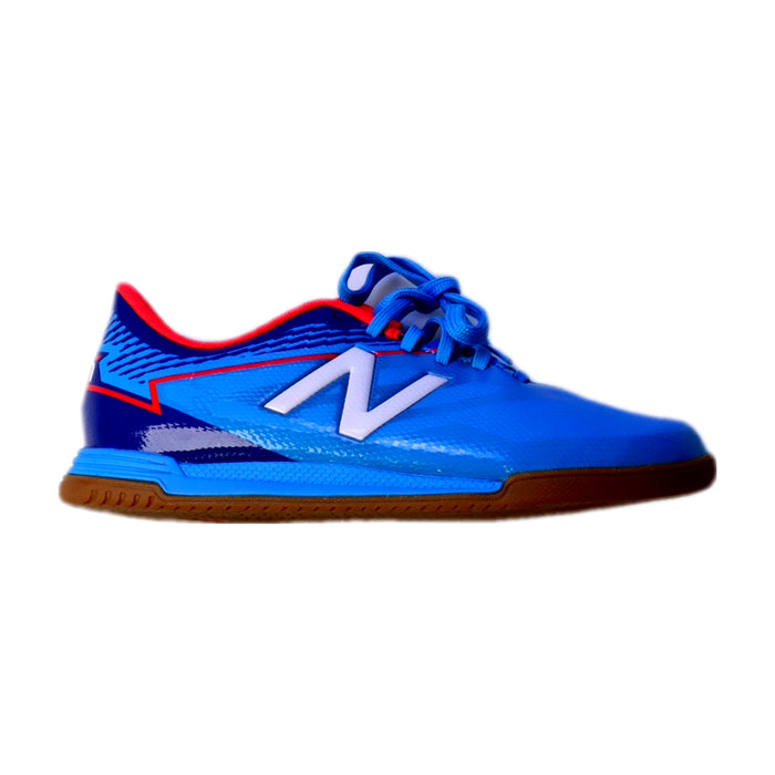 A Blue Sneakers from New Balance in size 6T for boy. (Front View)