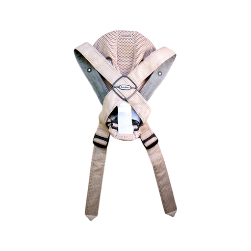 A Beige Baby Carriers from BabyBjorn in size 0-3M for girl. (Front View)
