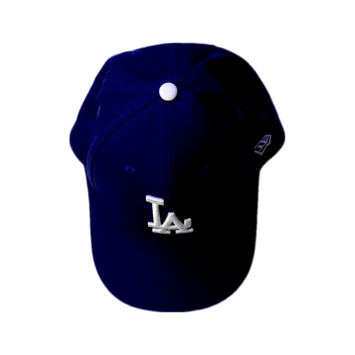 A Navy Caps from New Era in size 10Y for neutral. (Back View)