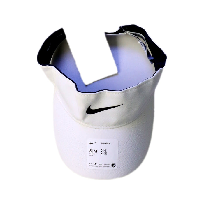 A White Caps from Nike in size 14Y for neutral. (Front View)