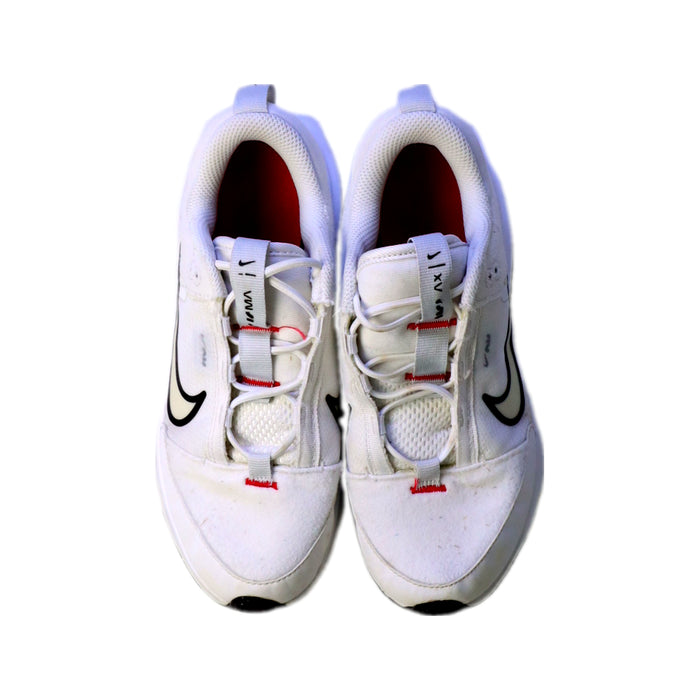 A White Sneakers from Nike in size 7Y for boy. (Back View)