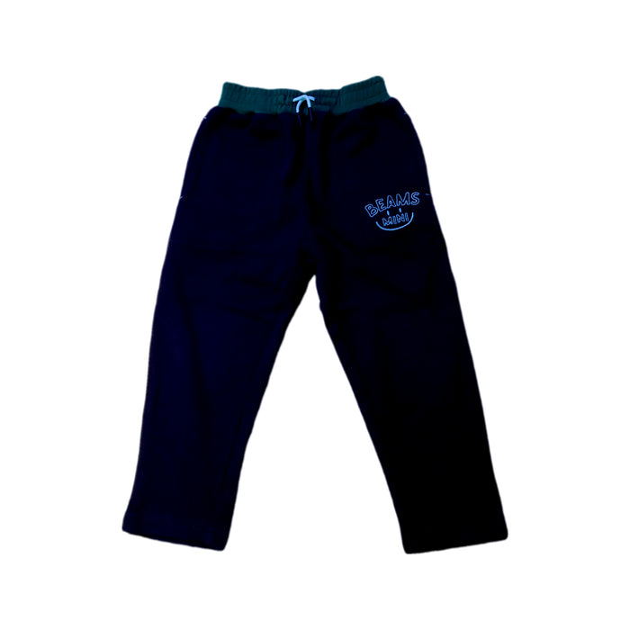 A Green Sweatpants from BEAMS in size 2T for neutral. (Front View)
