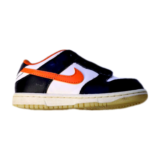 A Black Sneakers from Nike in size 4T for boy. (Front View)
