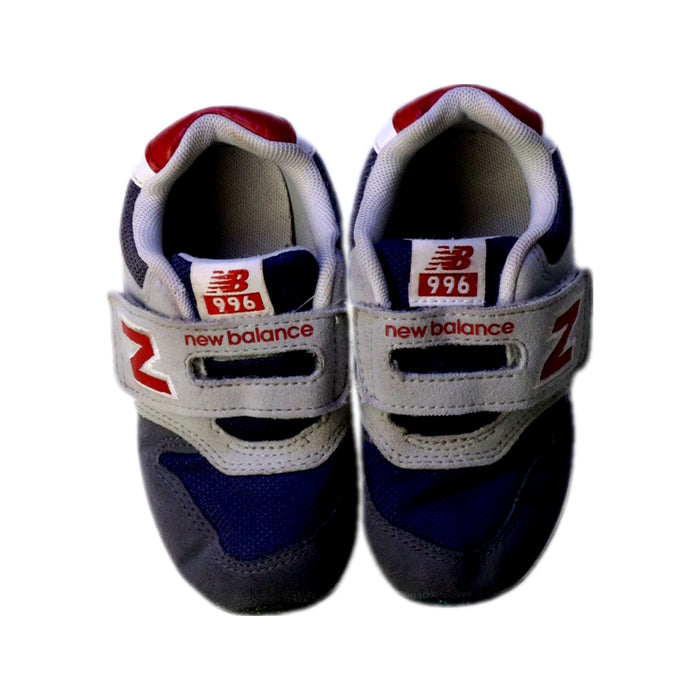A Blue Sneakers from New Balance in size 3T for neutral. (Back View)