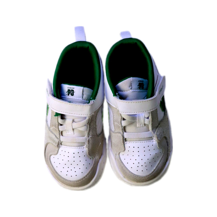 A White Sneakers from Air Jordan in size 4T for neutral. (Back View)