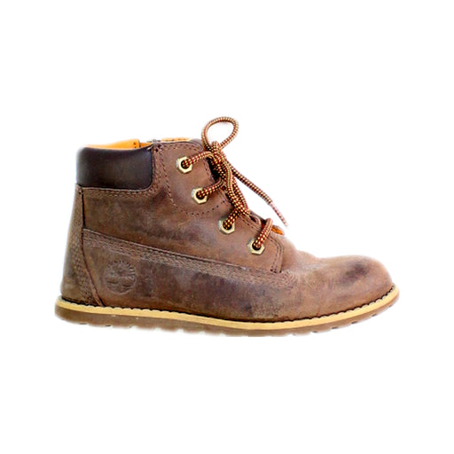 A Brown Casual Boots from Timberland in size 5T for boy. (Front View)