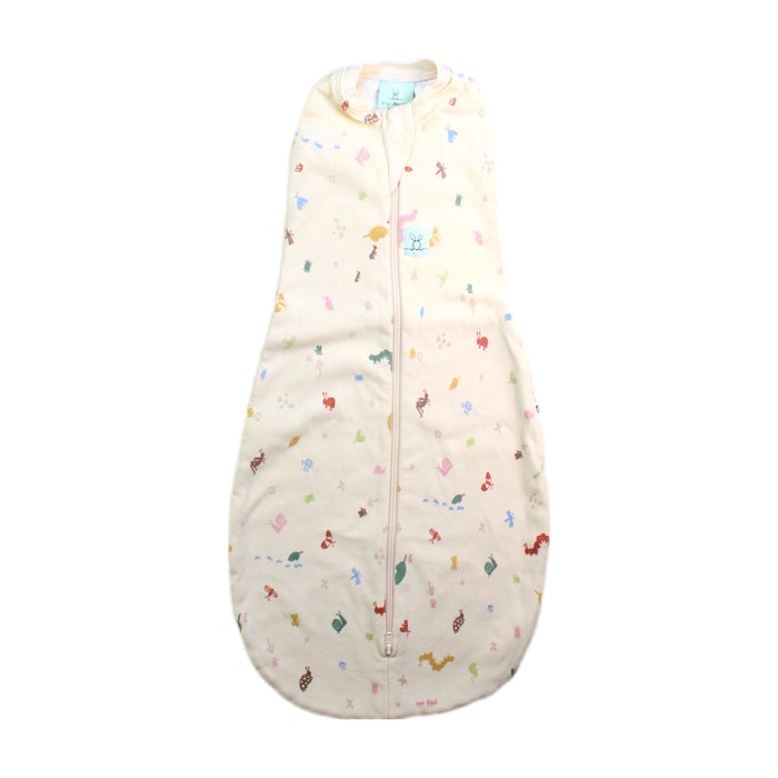 A Multicolour Sleepsacs from ErgoPouch in size 0-3M for neutral. (Front View)