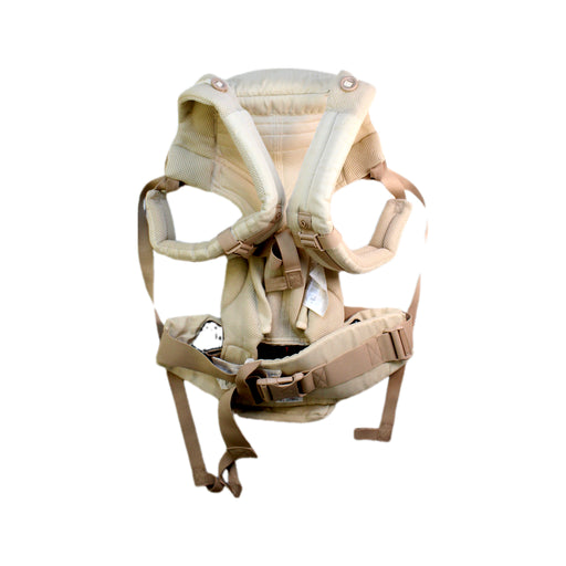 A Beige Baby Carriers from Ergobaby in size 0-3M for neutral. (Front View)