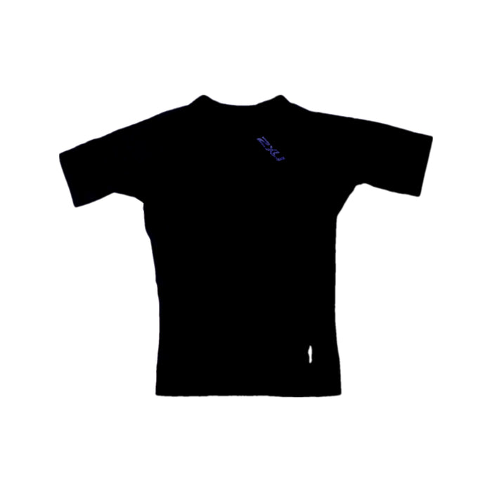 A Black Rash Guards from 2XU in size 8Y for girl. (Front View)
