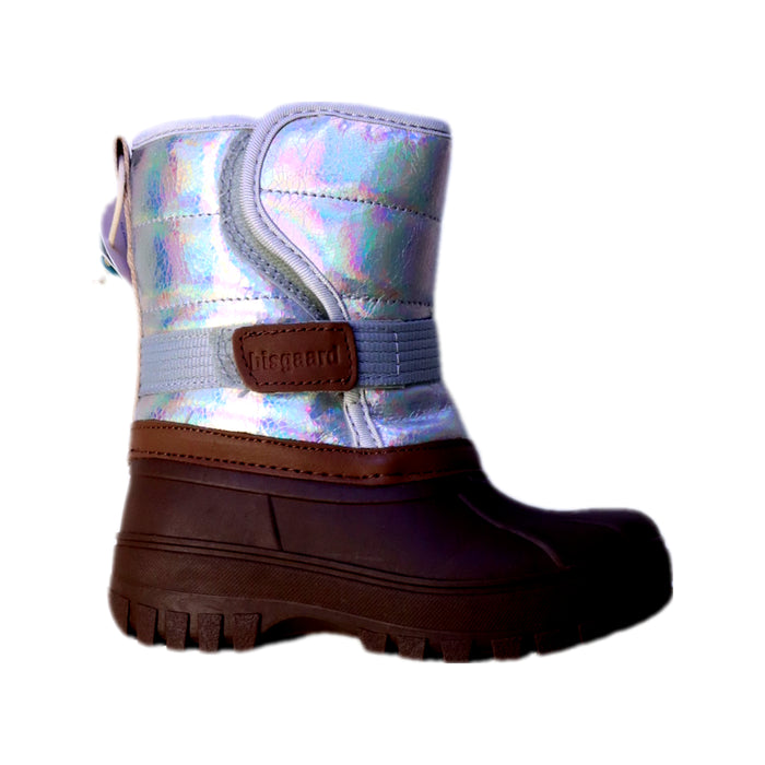 A Brown Winter Boots from Bisgaard in size 4T for neutral. (Front View)