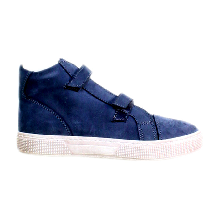 A Navy Sneakers from PePe in size 6T for boy. (Front View)