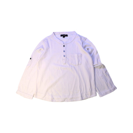 A White Long Sleeve Shirts from Velveteen in size 4T for boy. (Front View)