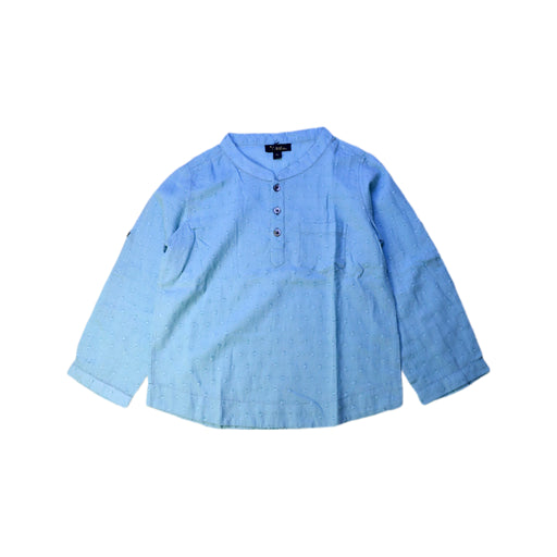 A Blue Long Sleeve Shirts from Velveteen in size 4T for boy. (Front View)