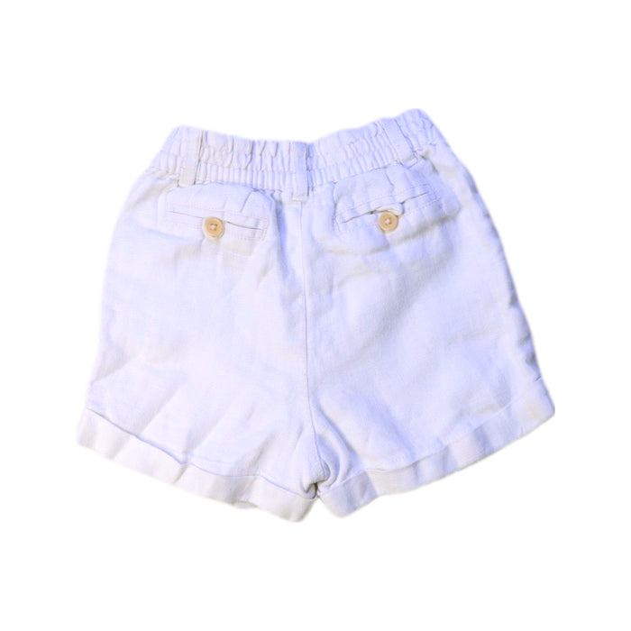 A White Shorts from Ralph Lauren in size 3-6M for girl. (Back View)
