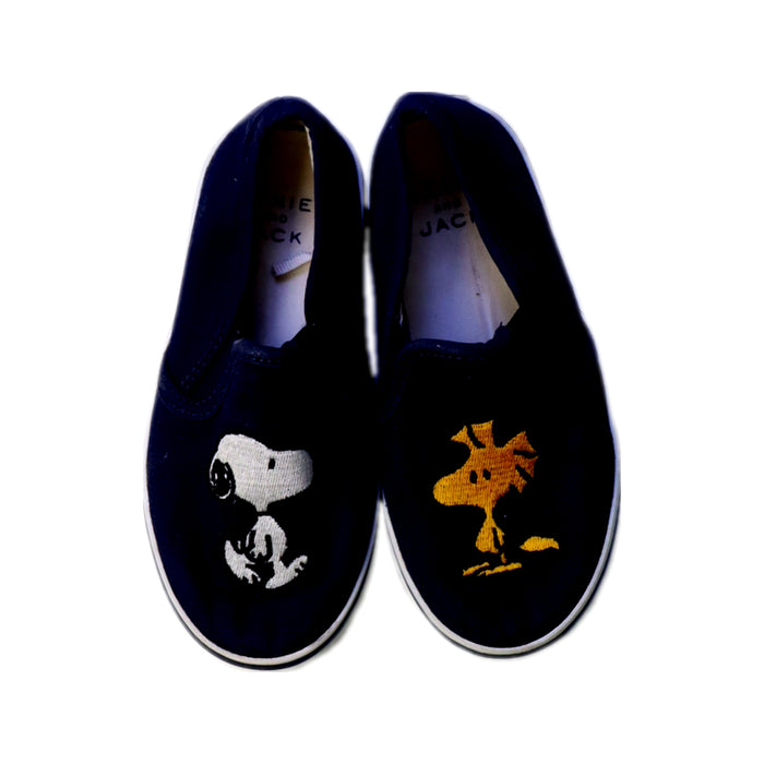 A Navy Slip Ons from Janie & Jack in size 4T for boy. (Back View)