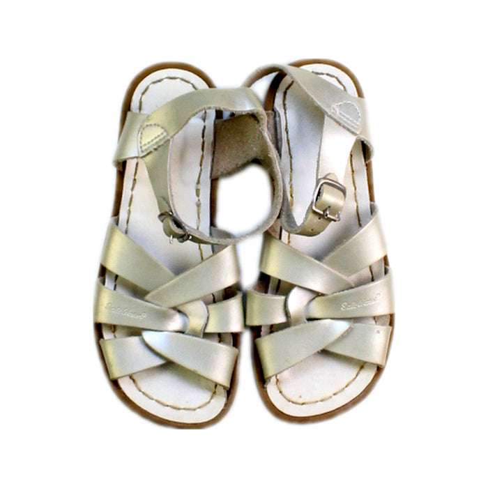 A Silver Sandals from Salt-Water in size 6T for girl. (Back View)