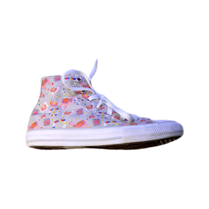 A Multicolour Sneakers from Converse in size 9Y for girl. (Front View)
