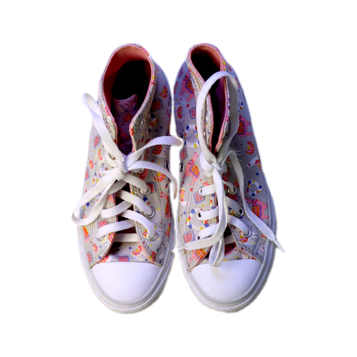 A Multicolour Sneakers from Converse in size 9Y for girl. (Back View)