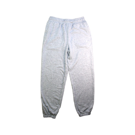 A Grey Sweatpants from Air Jordan in size 11Y for boy. (Front View)